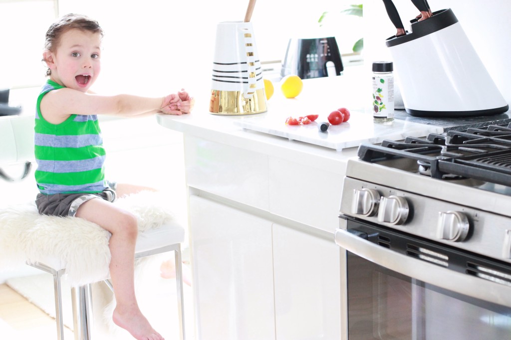 GE range gas stove modern white marble kitchen the brick Canadian mom blogger lifestyle 